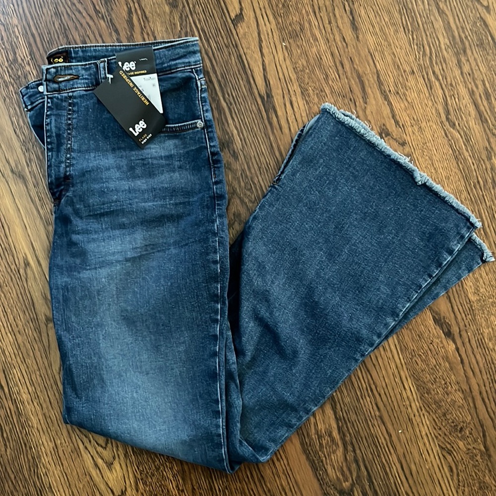 Women’s flare jeans